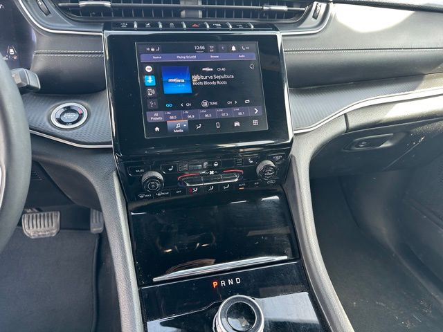 2024 Jeep Grand Cherokee L Altitude SUV