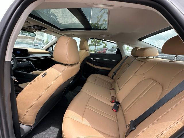2025 Hyundai Sonata Hybrid Limited Sedan