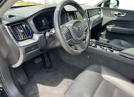 2025 Volvo XC60 B5 Core SUV