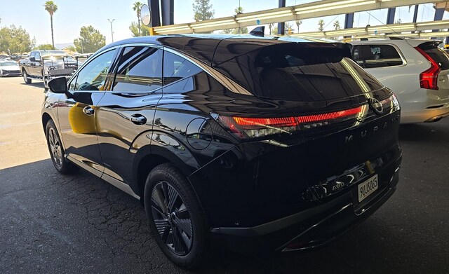 2025 Nissan Murano SL SUV