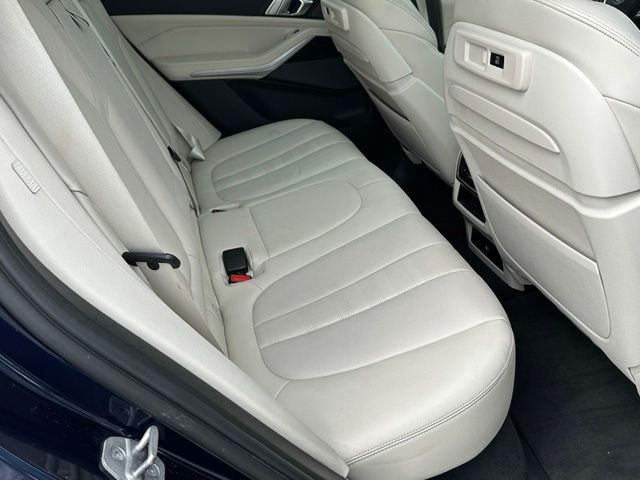 2022 BMW X5 M50i SUV