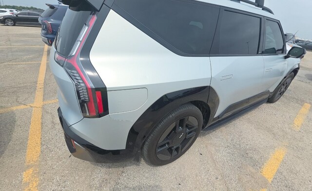 2024 Kia EV9 GT-Line SUV