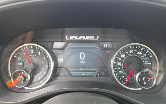 2025 Ram 1500 Big Horn/Lone Star Truck Crew Cab