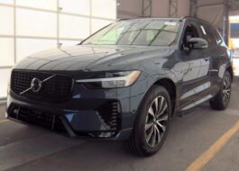 2025 Volvo XC60 B5 Plus SUV