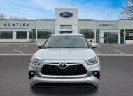 2024 Toyota Highlander LE SUV
