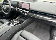 2025 BMW 530i 530i xDrive Sedan