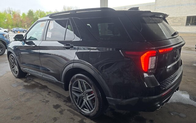 2025 Ford Explorer ST SUV