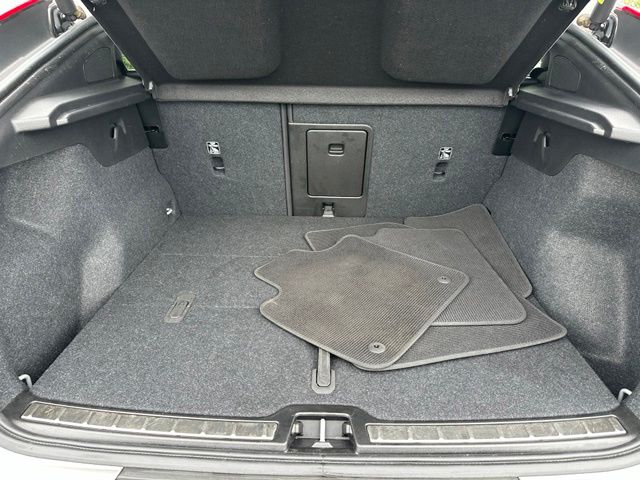 2023 Volvo C40 Recharge Pure Electric Ultimate SUV
