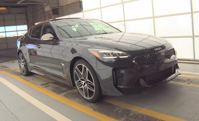 2022 Kia Stinger GT1 Sedan