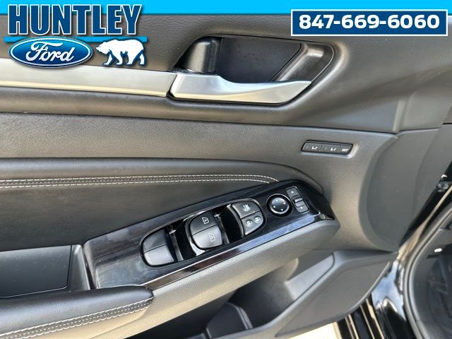 2021 Nissan Altima 2.5 Platinum Sedan