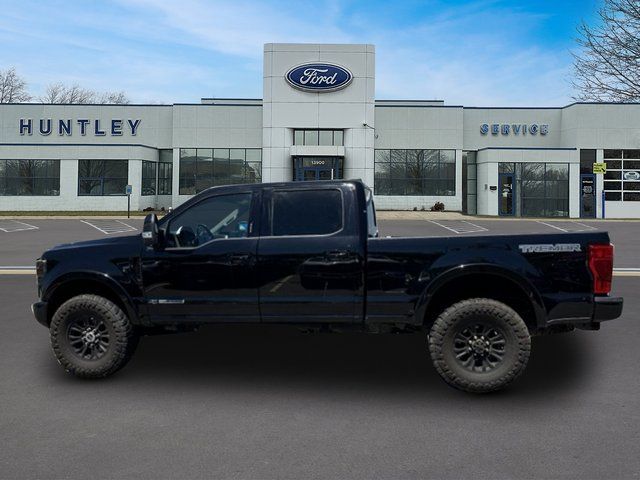 2021 Ford F-250 Lariat Truck Crew Cab