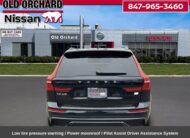 2022 Volvo XC60 Recharge Plug-In Hybrid T8 R-Design SUV