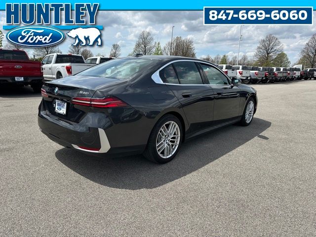 2025 BMW 530i 530i xDrive Sedan