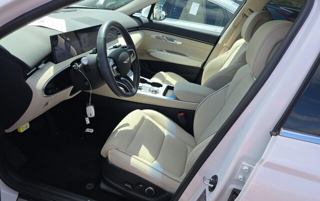 2026 Genesis GV70 2.5T Advanced SUV
