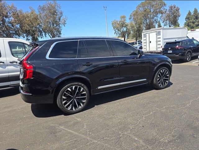 2025 Volvo XC90 B5 Plus SUV