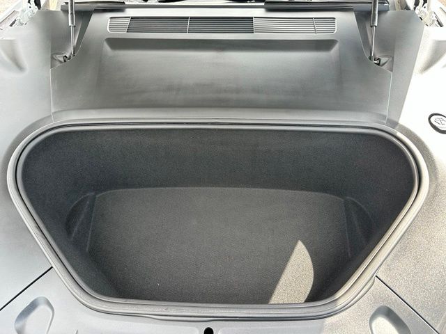 2021 Tesla Model S Plaid Hatchback