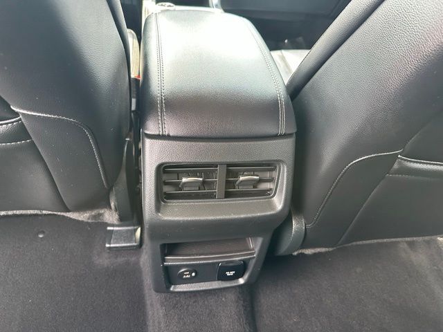 2022 Ford Edge Titanium SUV