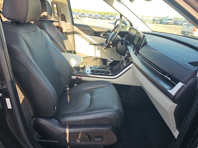 2023 Kia Carnival SX Prestige MPV
