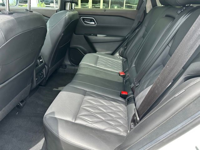 2023 Nissan Rogue Platinum SUV