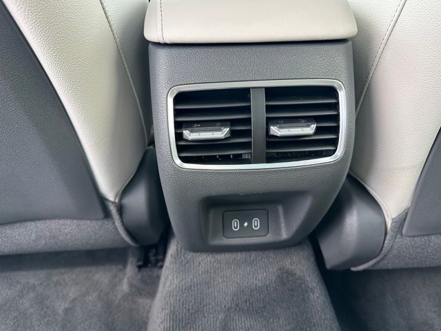 2025 Hyundai Sonata Hybrid Limited Sedan