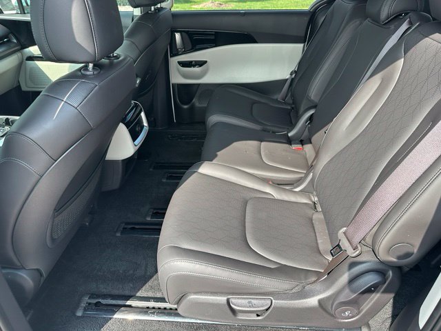 2024 Kia Carnival EX MPV
