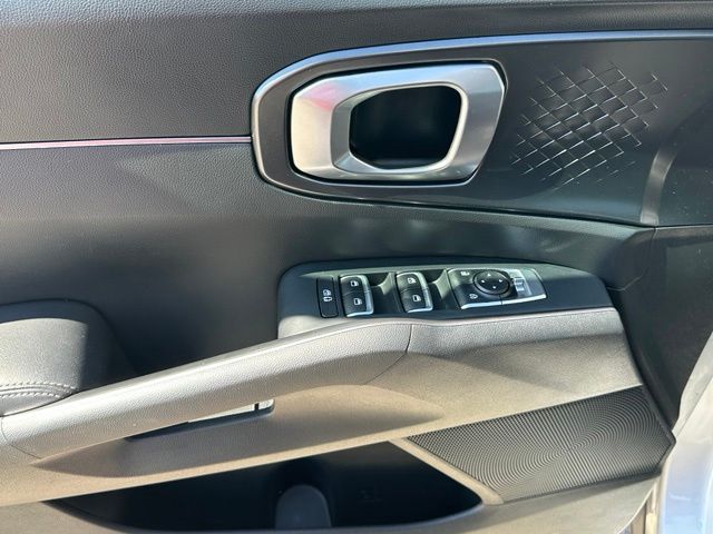 2023 Kia Sorento Hybrid EX SUV