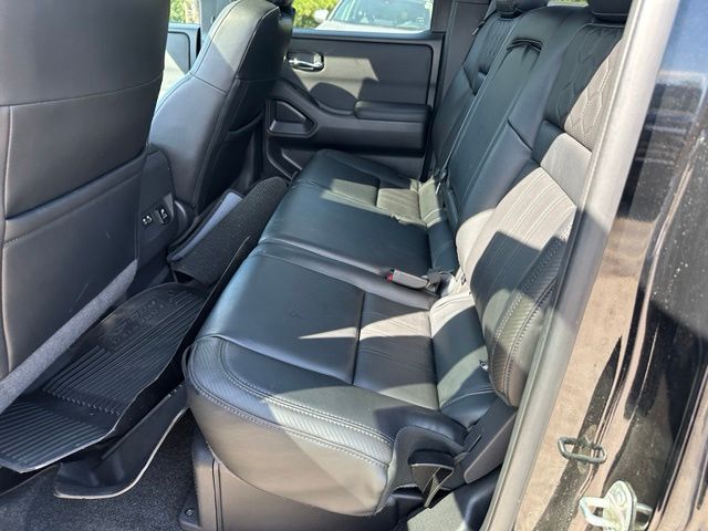2022 Nissan Frontier PRO-4X Truck Crew Cab