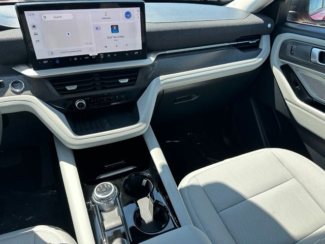 2025 Ford Explorer Platinum SUV