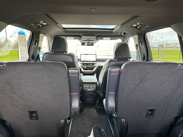 2025 Ford Explorer ST-Line SUV
