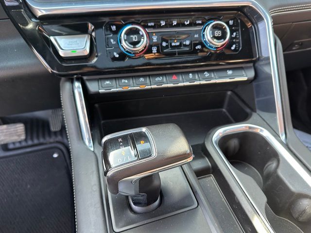 2022 GMC Sierra 1500 Denali Ultimate Truck Crew Cab