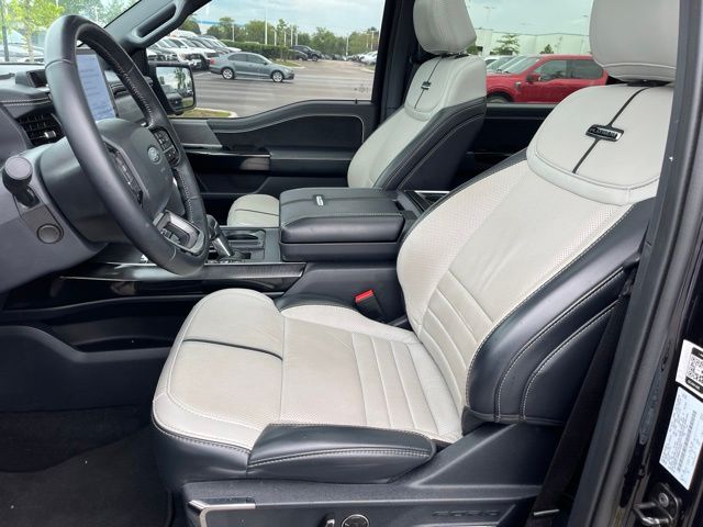 2024 Ford F-150 Lightning Platinum Truck SuperCrew Cab