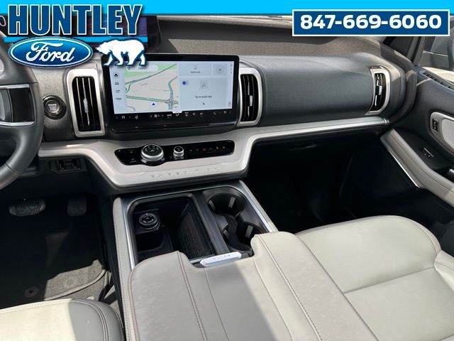 2025 Ford Expedition Active SUV