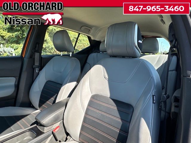 2022 Nissan Kicks SR SUV