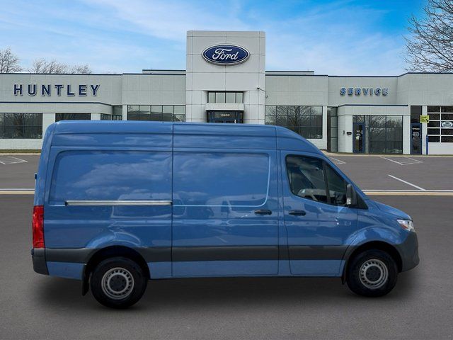 2024 Mercedes-Benz Sprinter 2500 Crew 144 WB Van