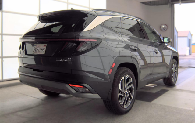 2025 Hyundai Tucson Hybrid Limited SUV