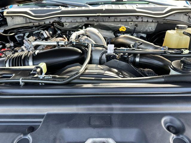 2021 Ford F-250 Lariat Truck Crew Cab