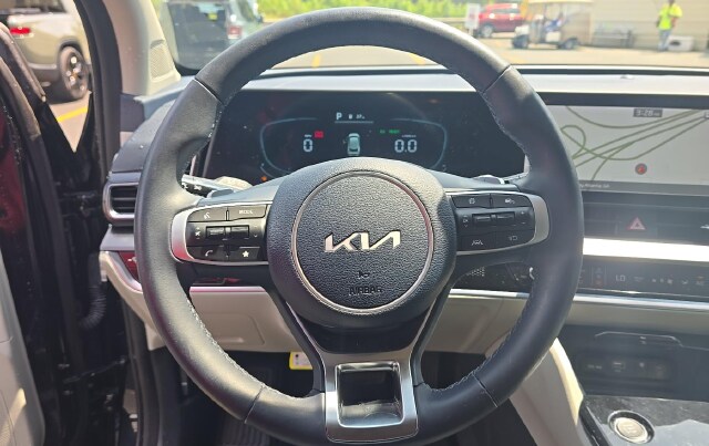 2025 Kia Sportage Hybrid EX SUV