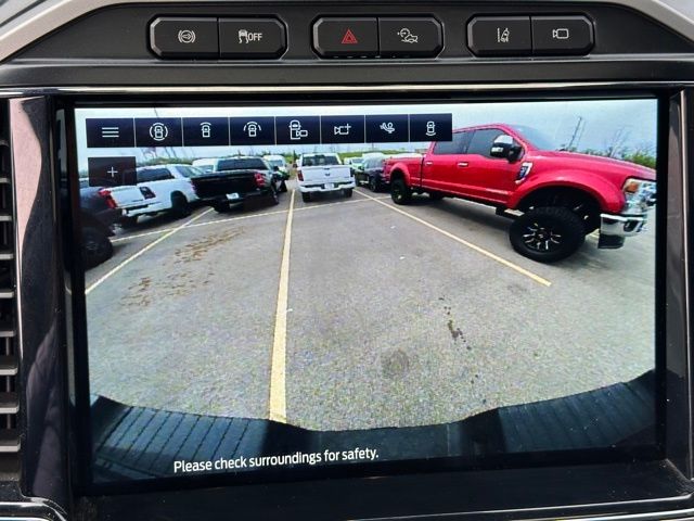 2022 Ford F-250 Lariat Truck Crew Cab