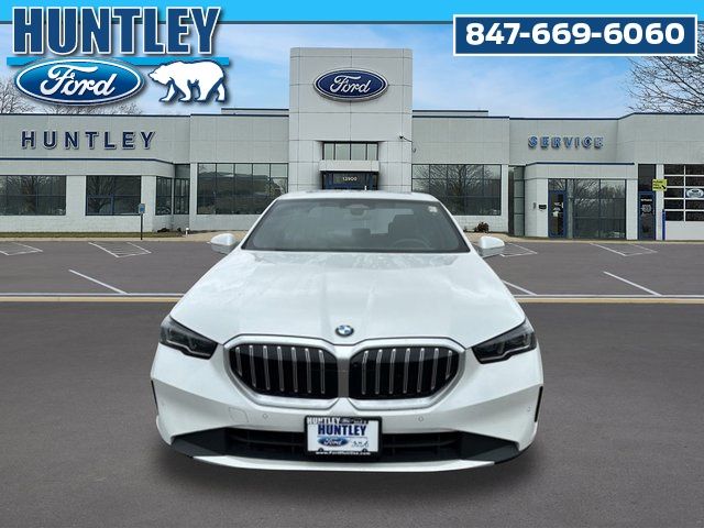 2025 BMW 530i 530i xDrive Sedan