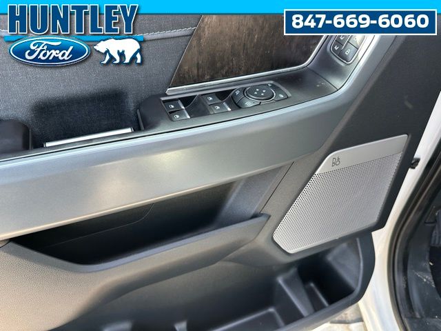 2023 Ford F-150 Lariat Truck SuperCrew Cab