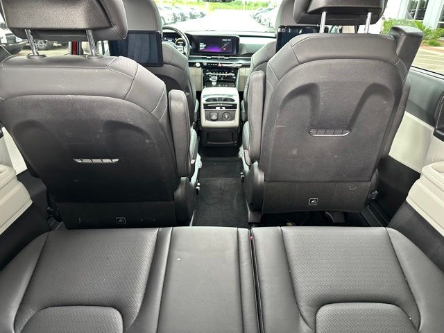 2023 Kia Carnival SX Prestige MPV