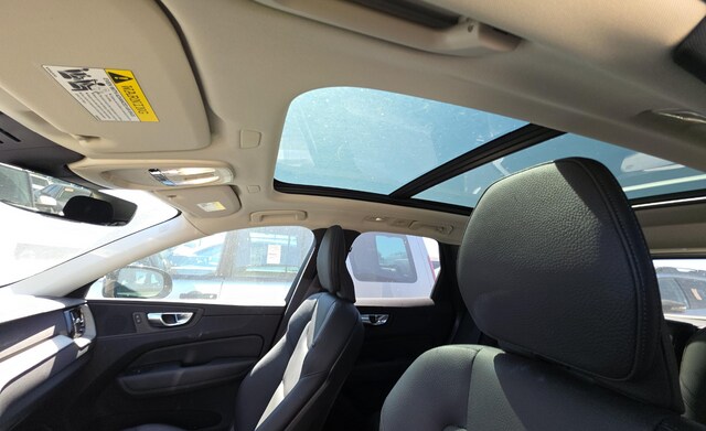 2025 Volvo XC60 B5 Plus SUV