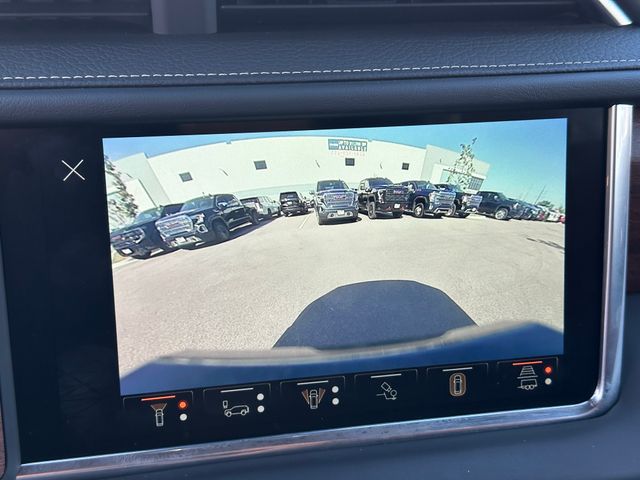 2023 GMC Yukon Denali Ultimate SUV