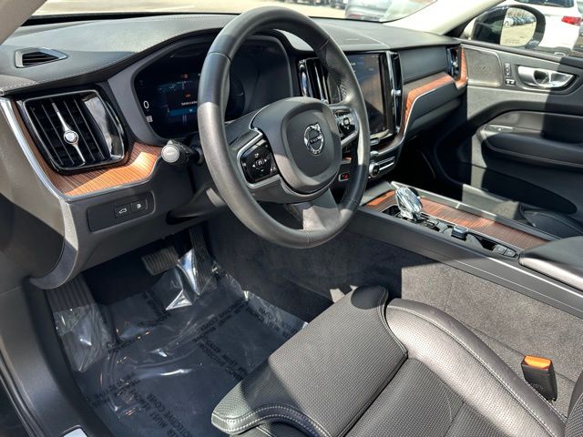 2024 Volvo XC60 plug-in hybrid Ultimate SUV