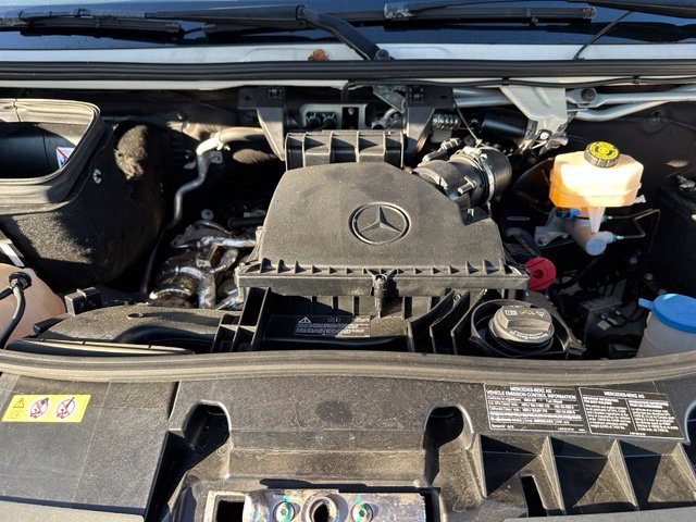 2024 Mercedes-Benz Sprinter 2500 Crew 144 WB Van
