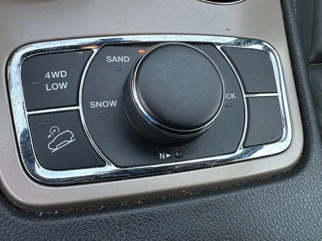 2015 Jeep Grand Cherokee Limited SUV