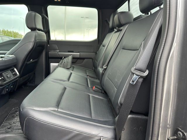 2025 Ford F-150 Lariat Truck SuperCrew Cab