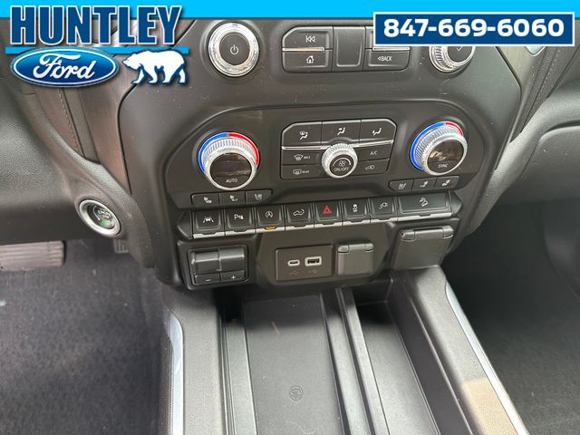 2021 GMC Sierra 1500 AT4 Truck Crew Cab