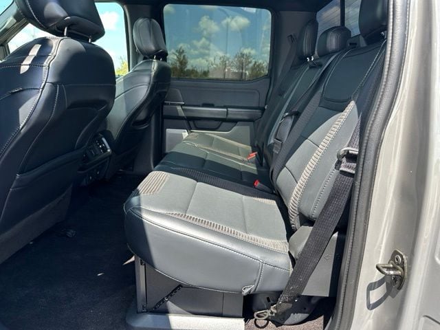 2021 Ford F-150 Raptor Truck SuperCrew Cab