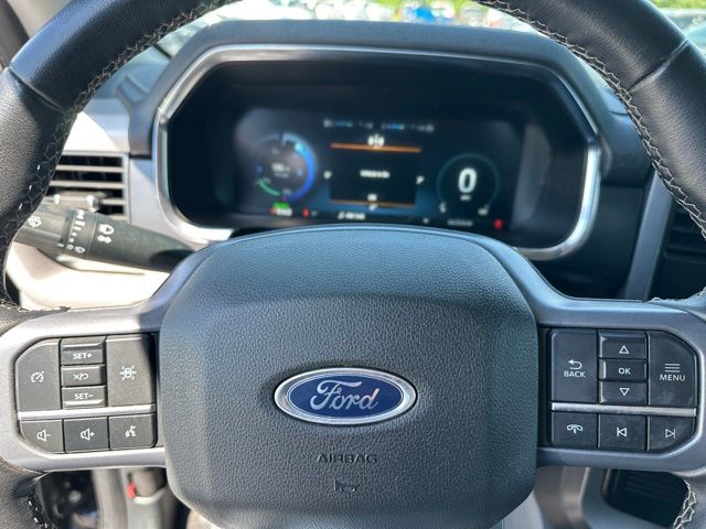 2023 Ford F-150 Lightning XLT Truck SuperCrew Cab